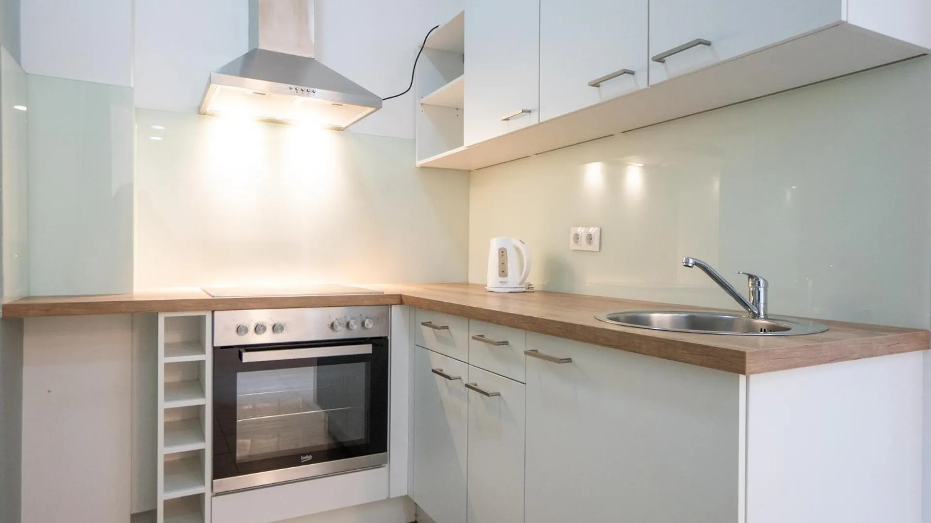 Apartmán Comfort Studio With Queen-Size Bed, Self Check-In Vídeň