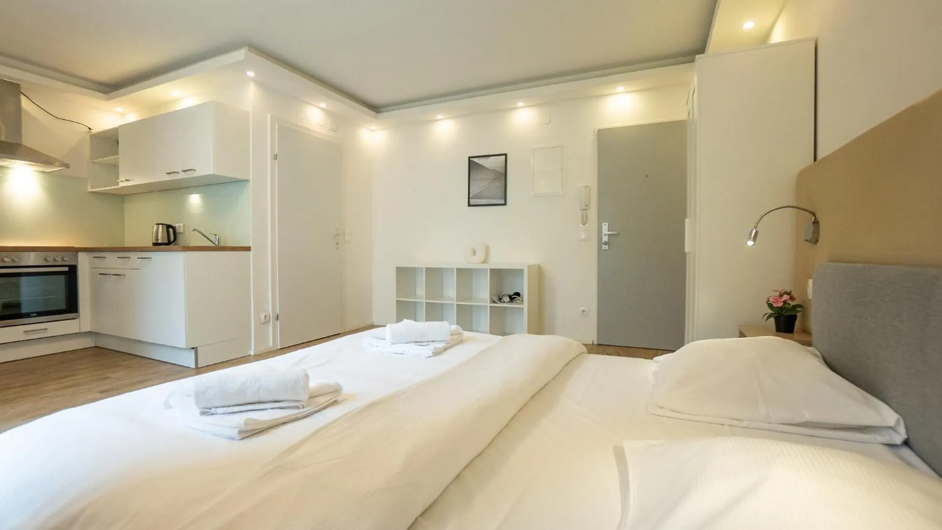 Comfort Studio With Queen-Size Bed, Self Check-In Vídeň Rakousko