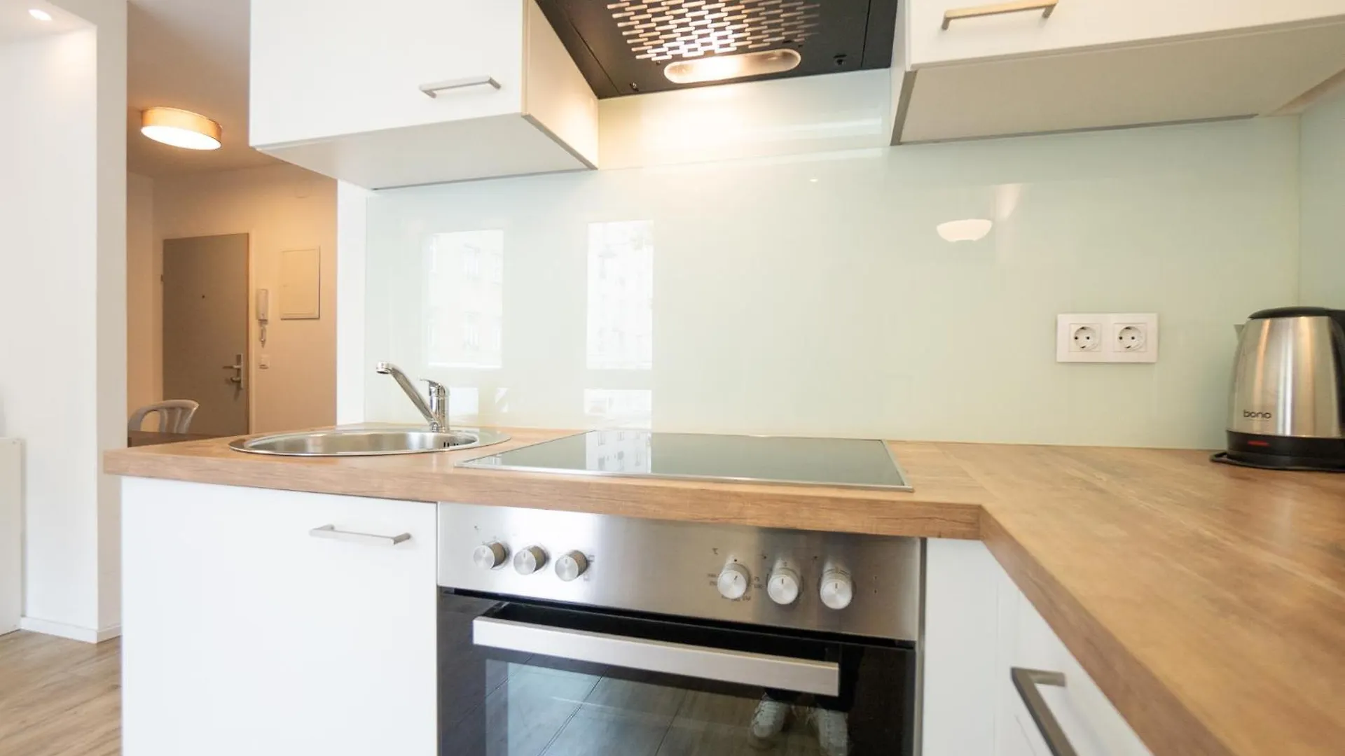 Comfort Studio With Queen-Size Bed, Self Check-In Vídeň Apartmán