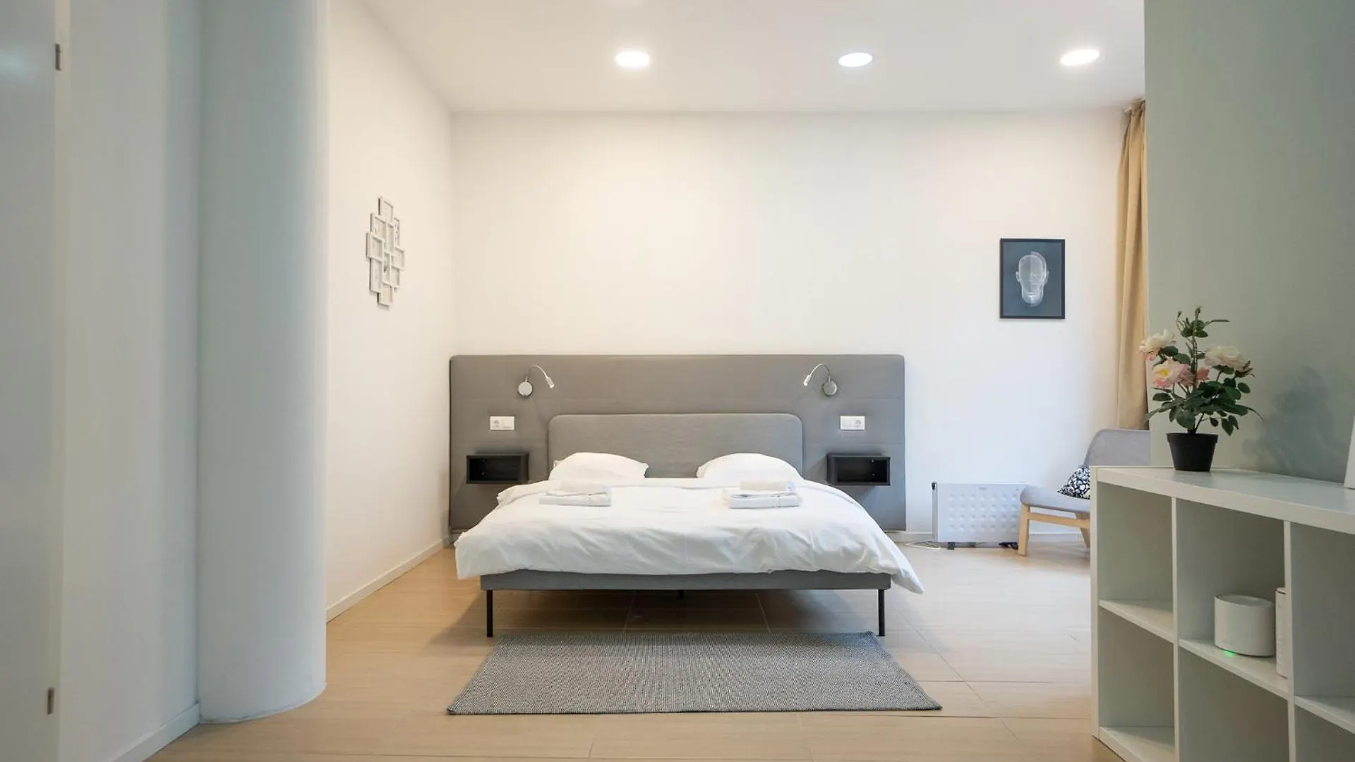 Apartment Comfort Studio With Queen-Size Bed, Self Check-In Vienna