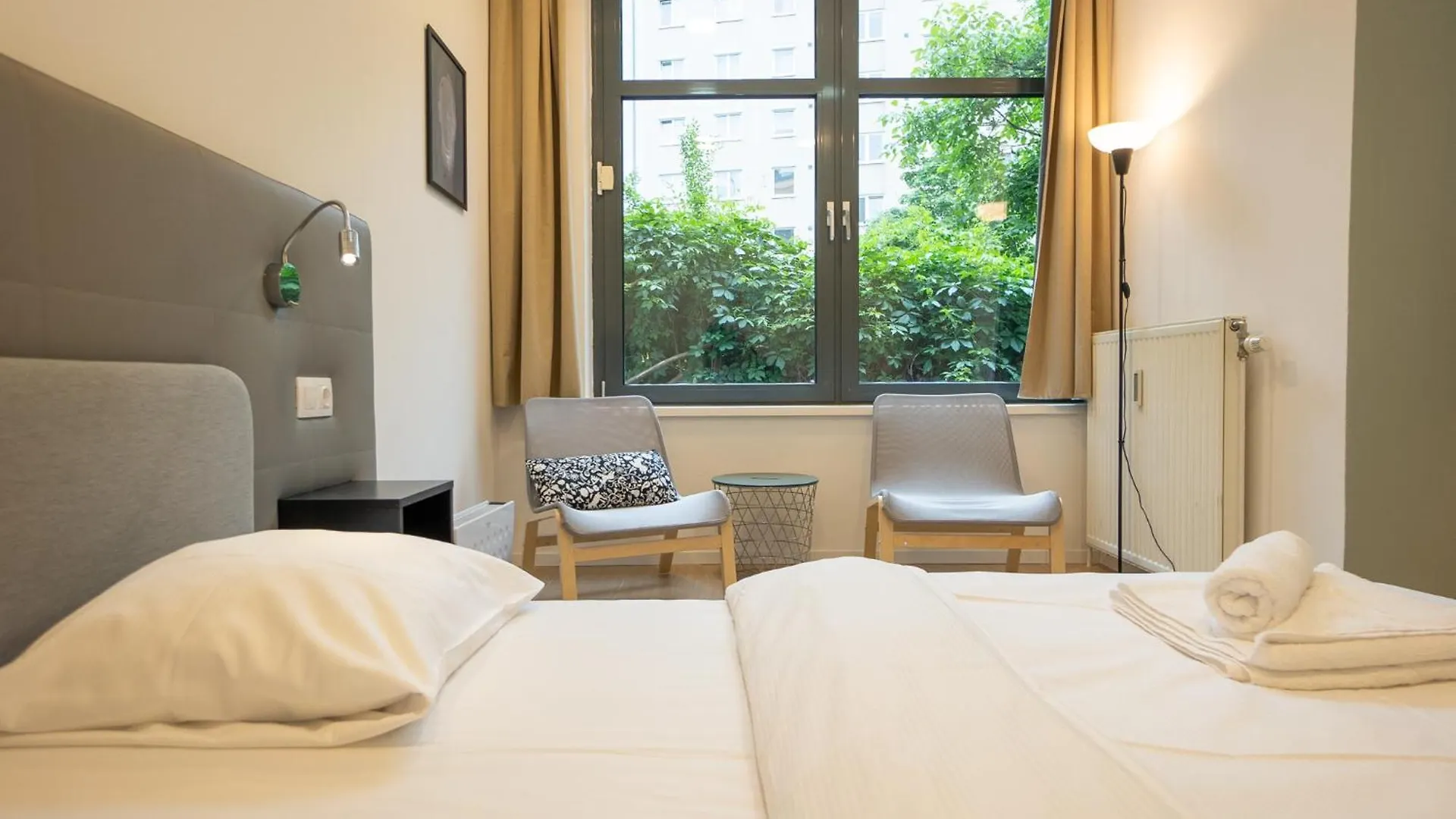 Comfort Studio With Queen-Size Bed, Self Check-In Vienna Apartment