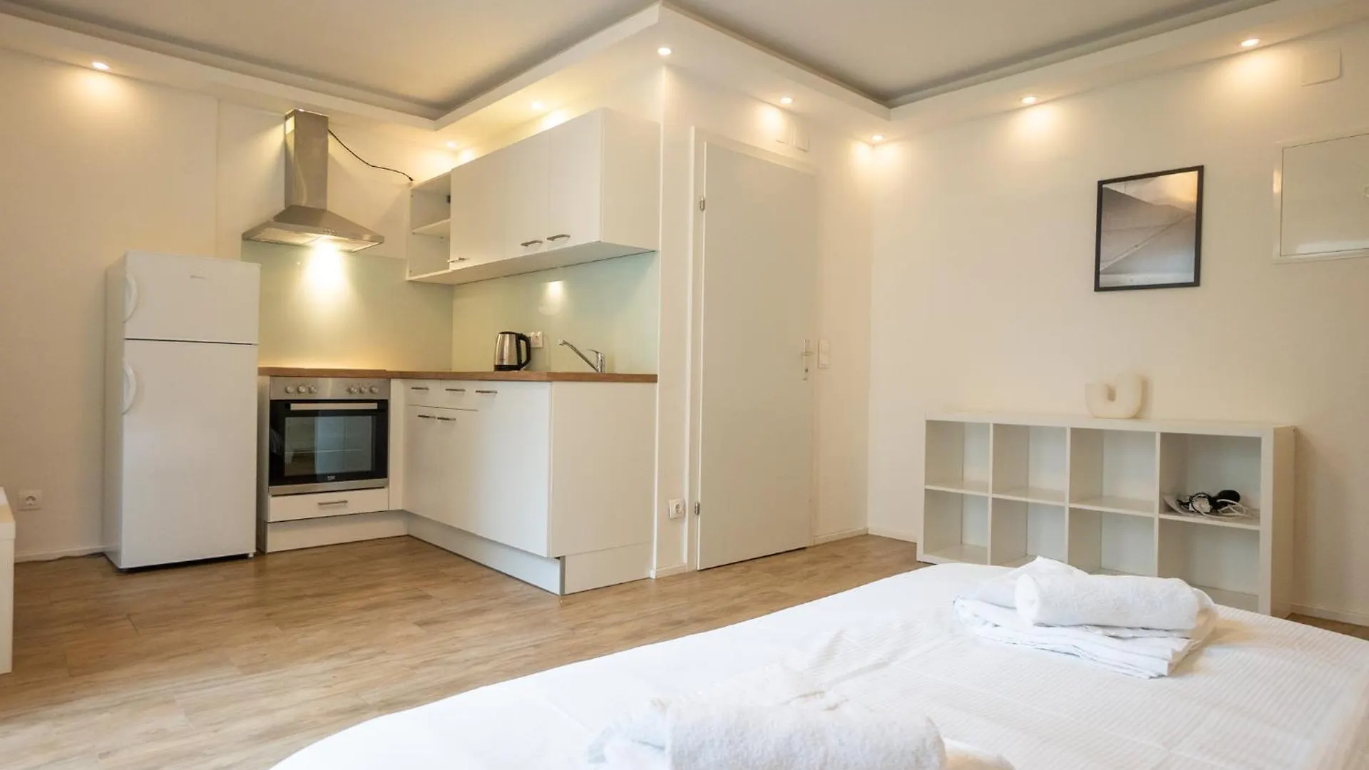 Apartment Comfort Studio With Queen-Size Bed, Self Check-In Vienna