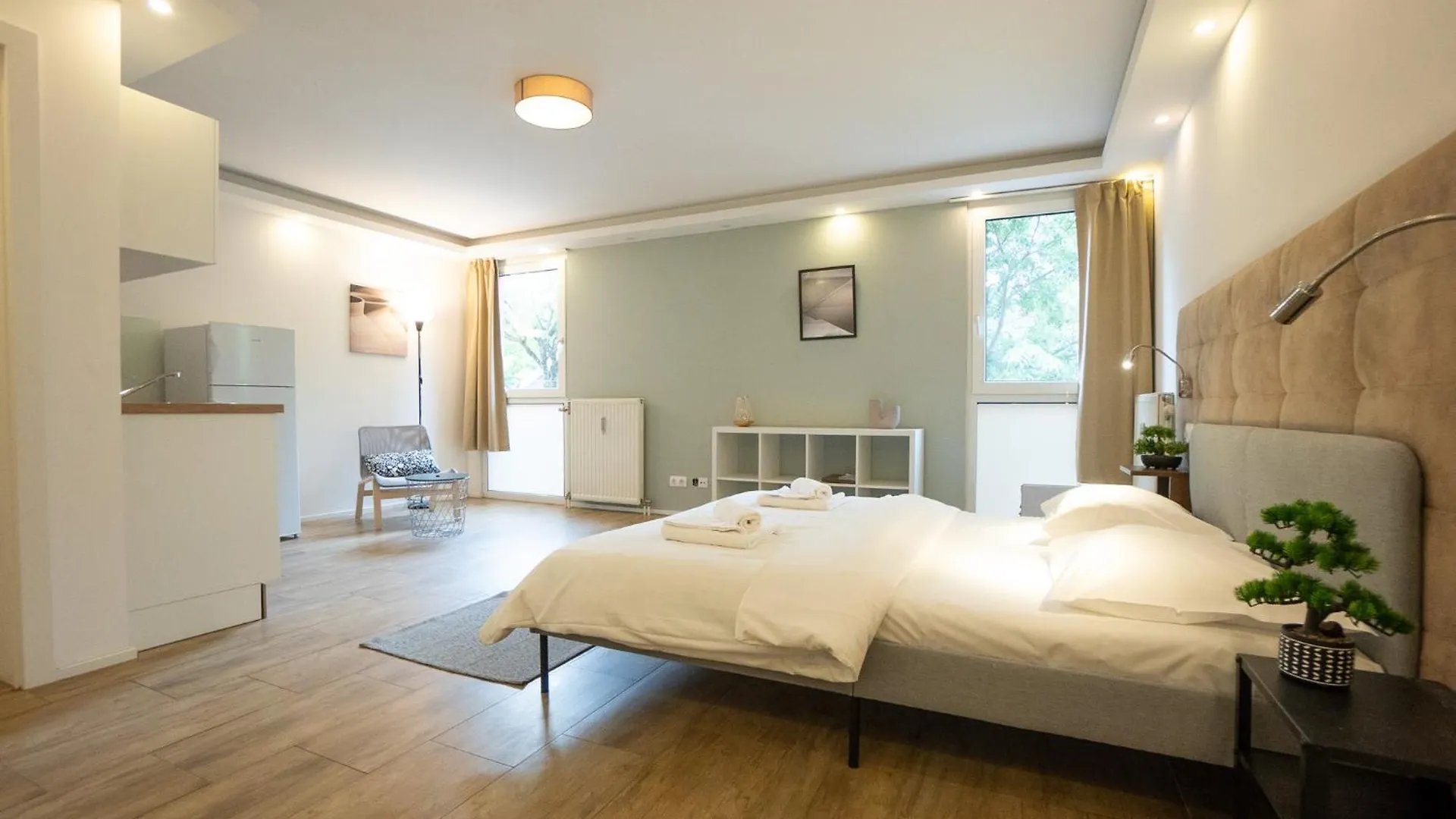 Comfort Studio With Queen-Size Bed, Self Check-In Vienna 0*,  Austria