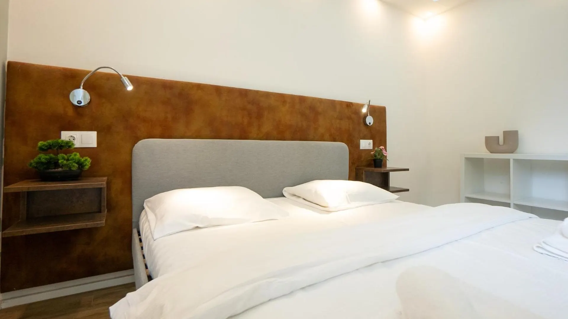 Comfort Studio With Queen-Size Bed, Self Check-In Vienna